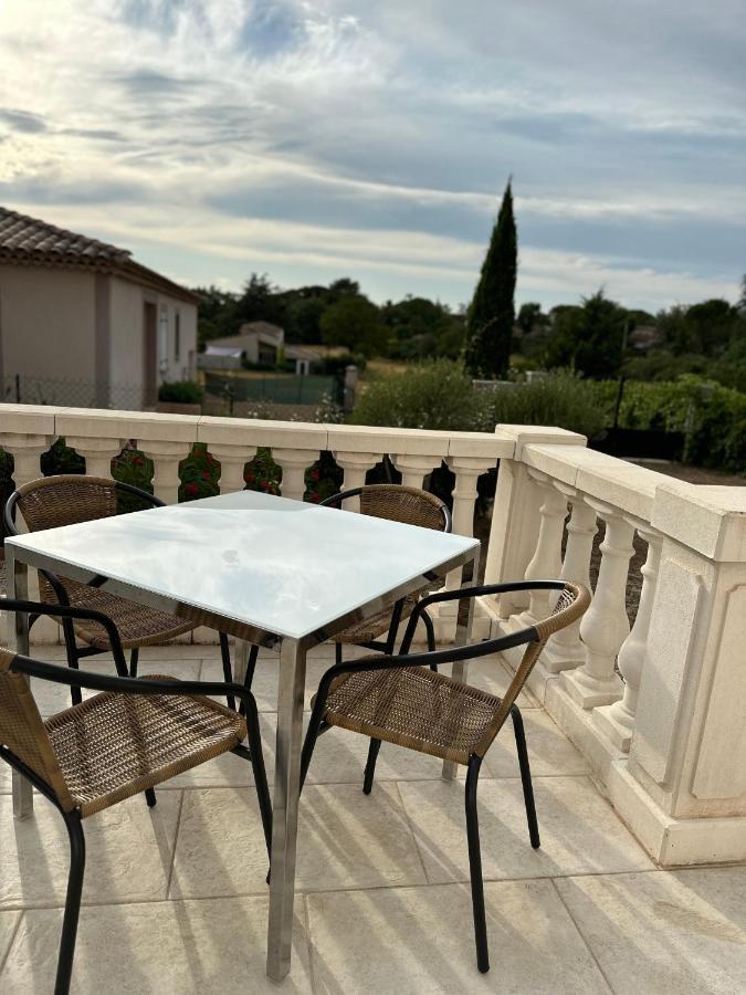 La Villa Du Rayol Saint Maximin Kültér fotó